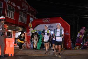 BIB: 5670, 5329
                            <button type="button" onclick="openModal(26224201)" class="btn btn-primary btn-sm float-right btn-popup" data-toggle="modal" data-target=".modal-high-quality">
                        <i class="fas fa-shopping-cart"></i> Add to Cart
                    </button>
                                            <button type="button" onclick="isThisMe(26224201, true)" class="btn btn-success btn-sm float-right btn-popup btn-isme hidden" data-toggle="tooltip" data-placement="bottom" title="นี่คือรูปของคุณใช่ไหม คลิกที่นี่เพื่อเอาเข้าอัลบั้ม">
                        <i class="fas fa-plus"></i> Add to album
                    </button>
                    <button type="button" onclick="isThisMe(26224201, false)" class="btn btn-warning btn-sm float-right btn-popup btn-isnotme hidden">
                        <i class="fas fa-ban"></i> Remove from album
                    </button>